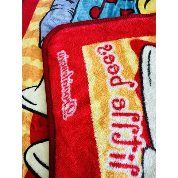 Vintage Winnie The Pooh Blanket Plush Purple Red Honey Bees Yellow Sweet Dreams - Picture 8 of 13